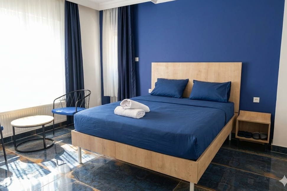 Keçiören günlük kiralık ev, geniş suit yatak odası